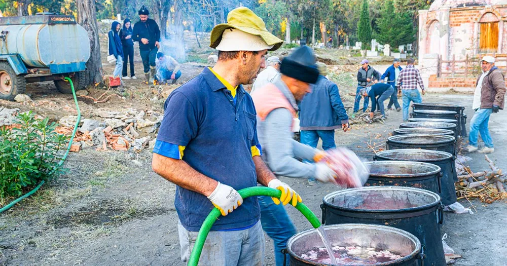 Kazanlar Yağmur İçin Kaynadı