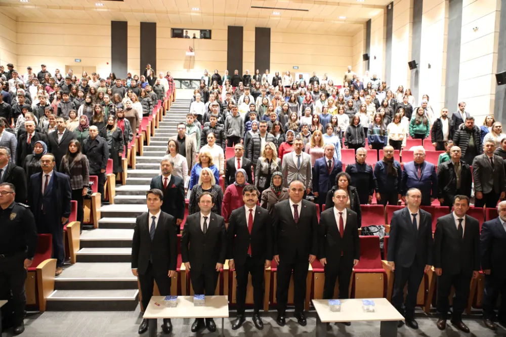 ACIPAYAM BELEDİYE BAŞKANI LEVENT YILDIRIM EĞİTİM NEFERLERİNİ UNUTMADI 