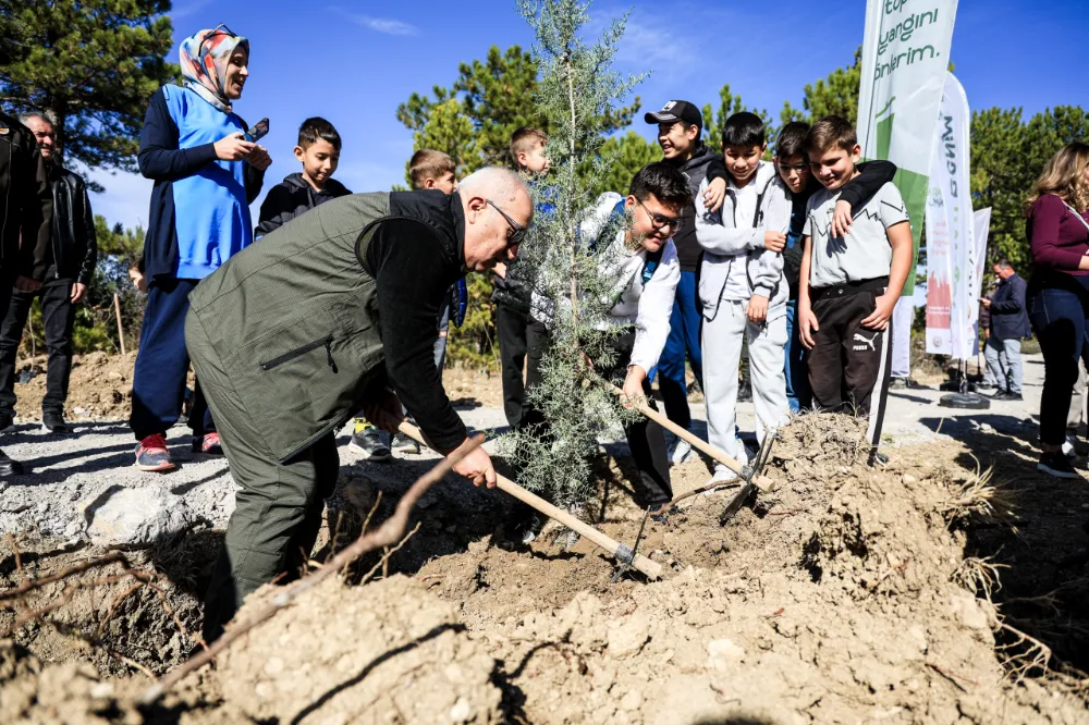 Çameli’de Geleceğe Nefes Oldular “İmzamız Fidan, Sevdamız Yeşil Vatan”