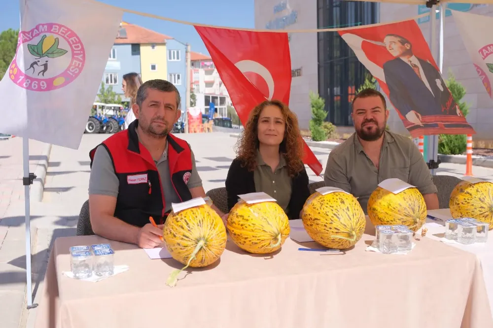 Acıpayam’da En Güzel Kavun Tadım Yarışması Heyecanı