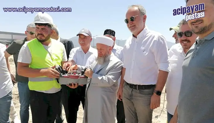 Çardak OSB’de fabrikaların temel atma
                    törenleri devam ediyor