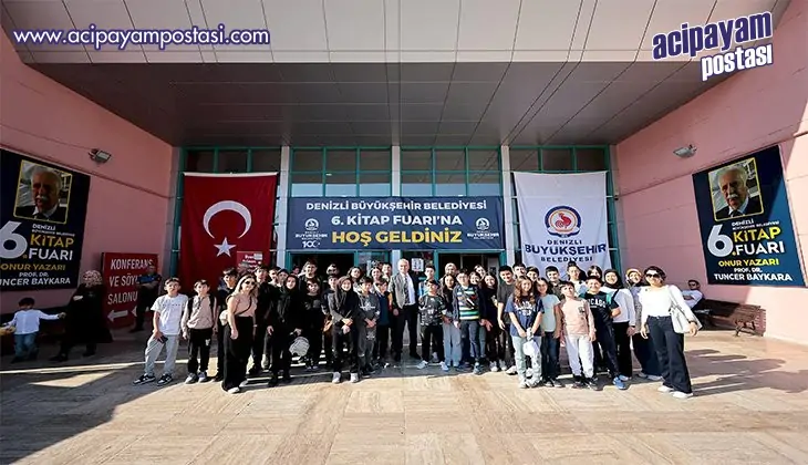 Kitap şöleni devam
                    ediyor